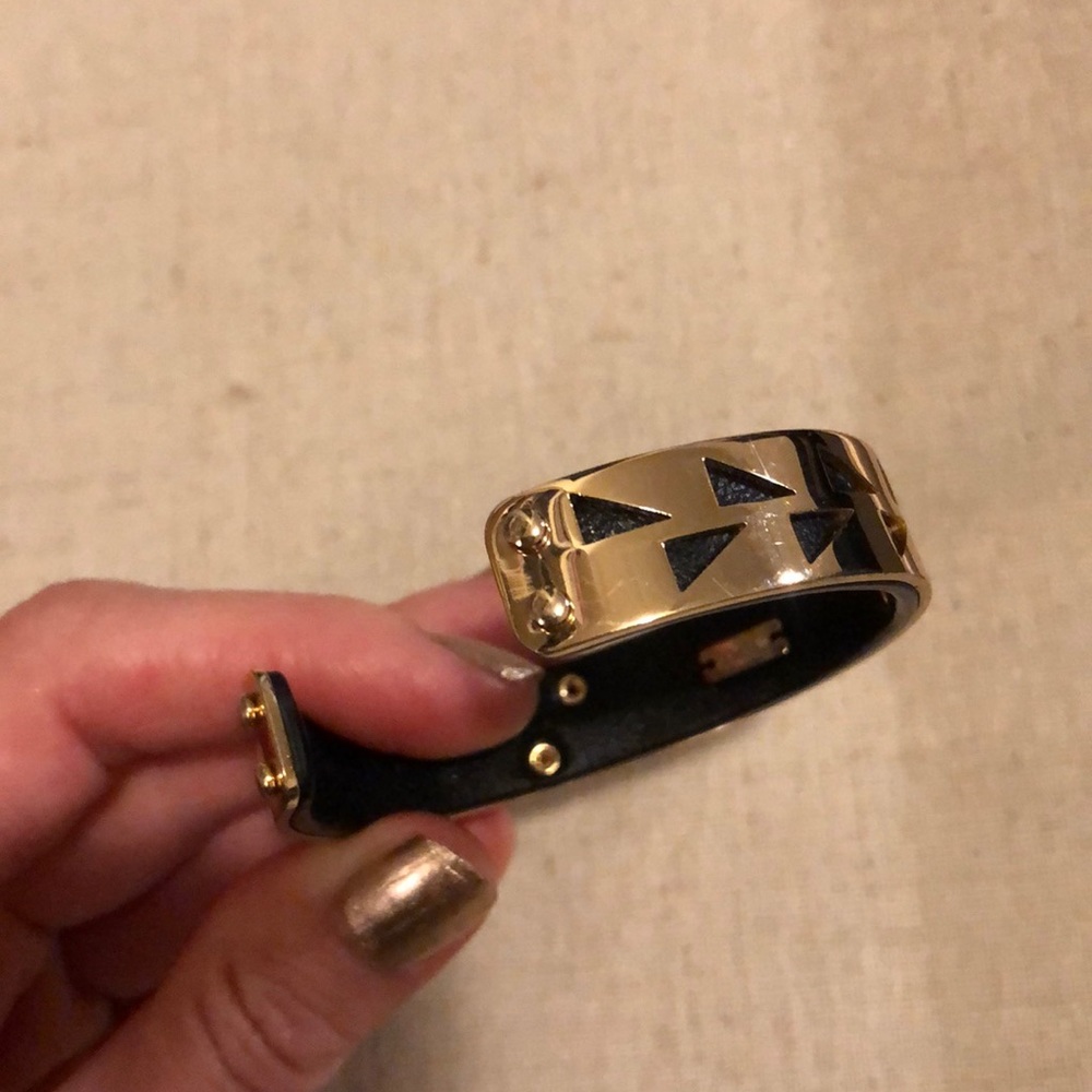 S&D Addison Cuff - Picture 4 of 5